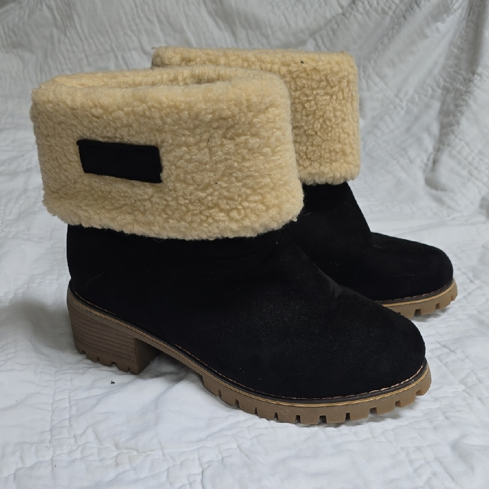 Cozy Black and Tan Women's Boots